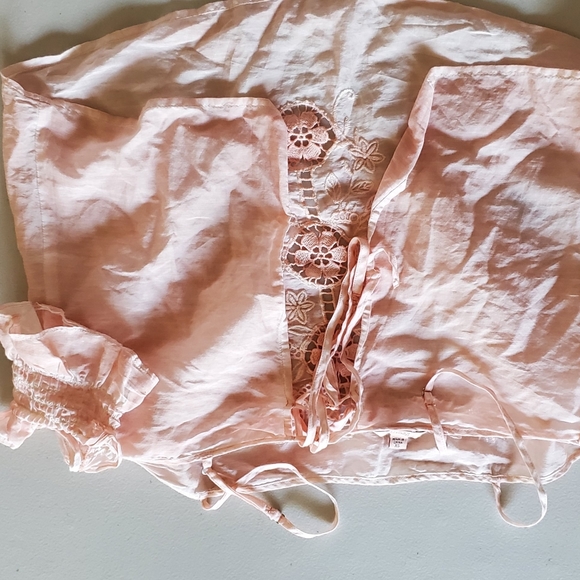 Guess Baby Pink Peachy Top - Picture 6 of 8